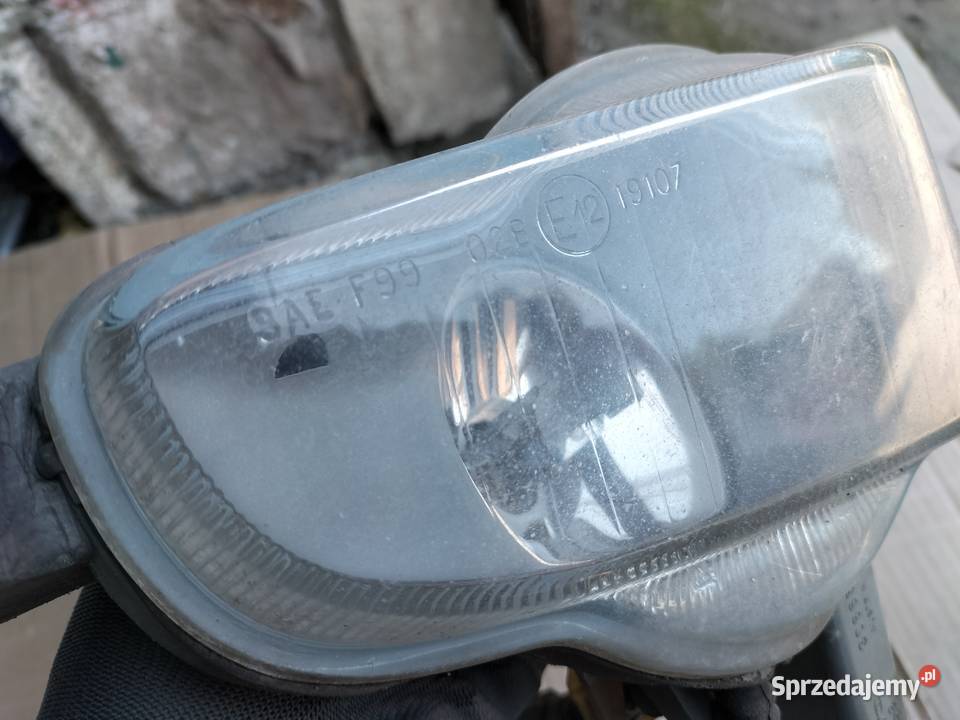 VOLVO S40 V40 HALOGEN PRAWY 30865565 Kamień-Kolonia