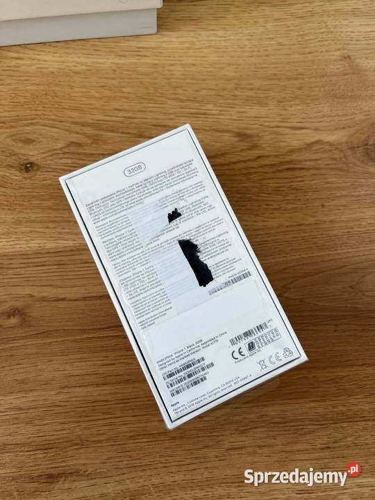 Nowy zafoliowany iPhone 7 Łańcut sprzedam