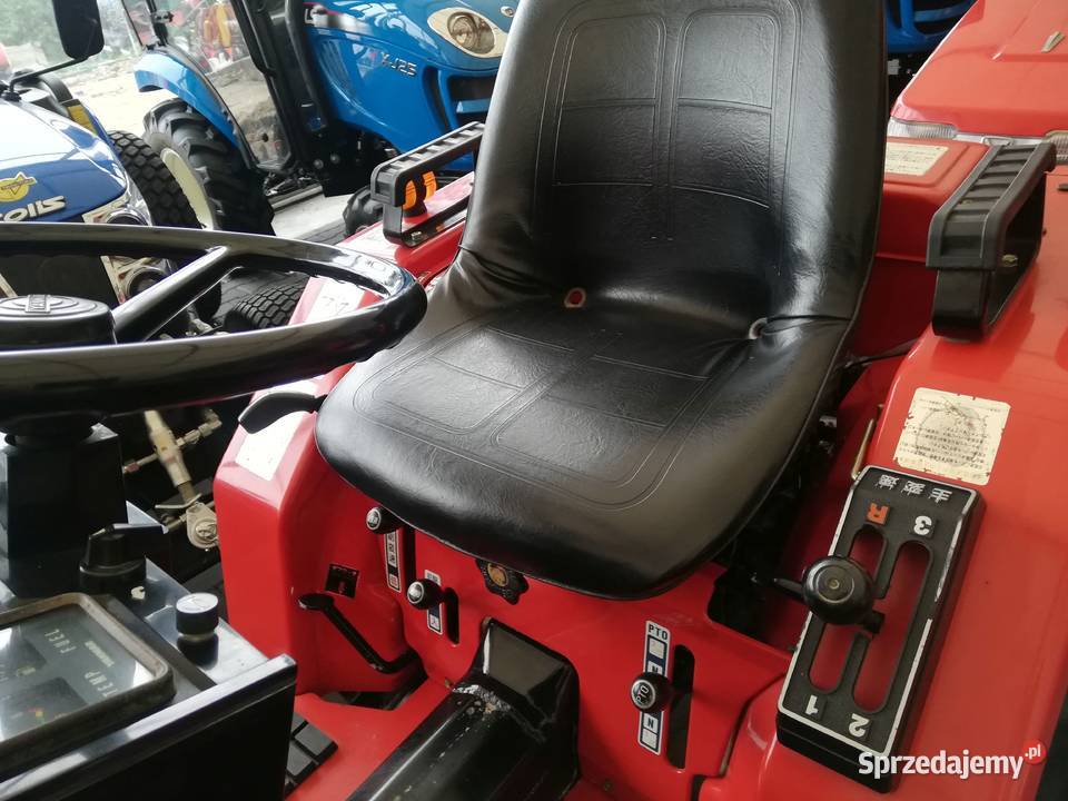 Mini Traktorek ciągnik YANMAR F15d 4x4 15 nieuszkodzony Ciągniki Kobiele Wielkie