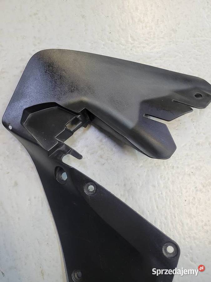 Honda VFR 1200 F 2012 wypełnienie owiewka prawa sprzedam