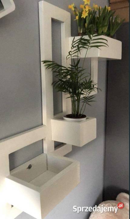 Kwietnik na ścianę naścienny dębowy biały Kwietniki Grabów nad Prosną