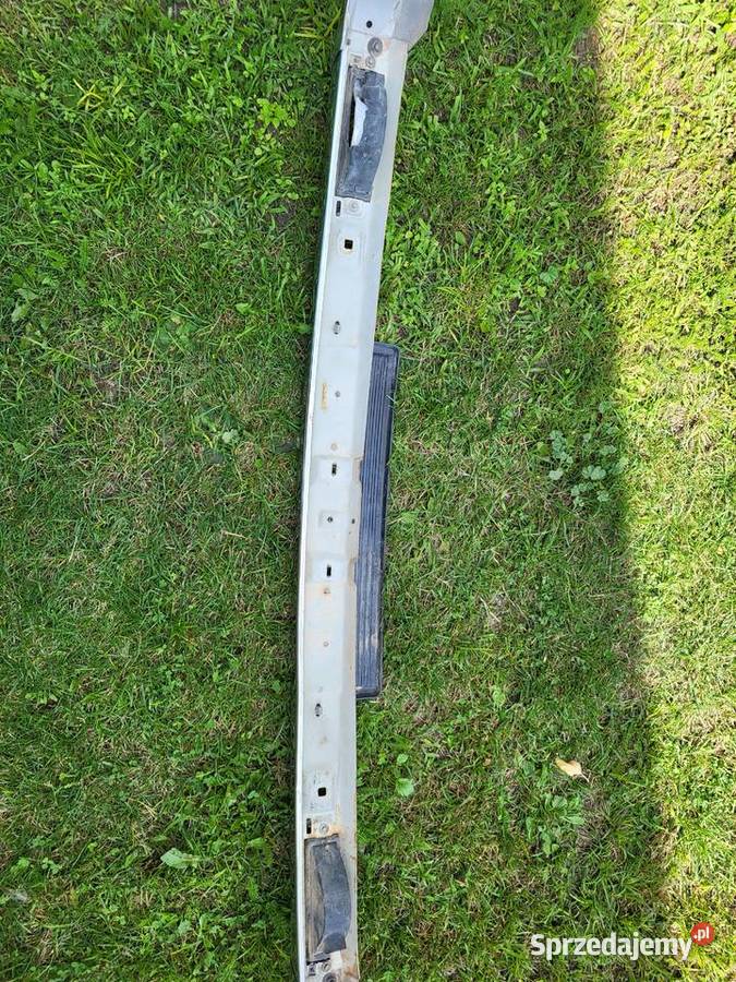 Zderzak przedni BMW e30 wąska lampa chrom Sokolniki