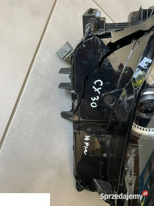 Mazda Cx30 reflektor 14 pin prawy lampy przednie Kozubszczyzna