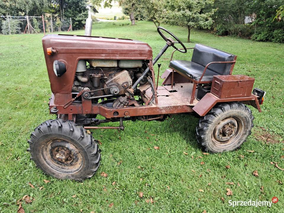 Traktor SAM S15 Andoria Koniuszowa