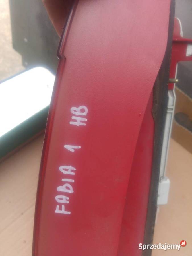 SKODA FABIA 6Y6945111 lampa lewa 6Y6945095 Oświetlenie