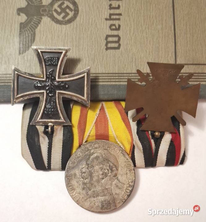 Odznaczenia Dokumenty z Okresu Wojny III Rzesza Gliwice sprzedam