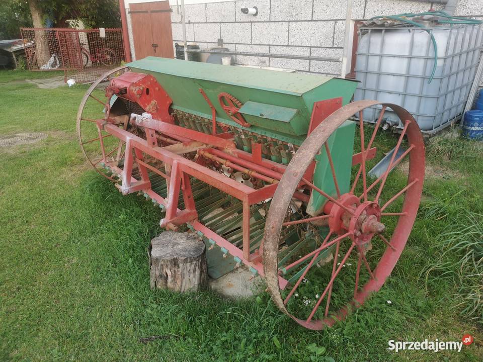 Siewnik zbożowy 19 lejkowy oryginalny Zakrzówek