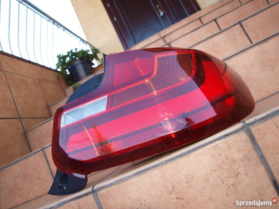 BMW 2 Coupe Cabrio lampa prawa tył 2013 2017r Kalisz