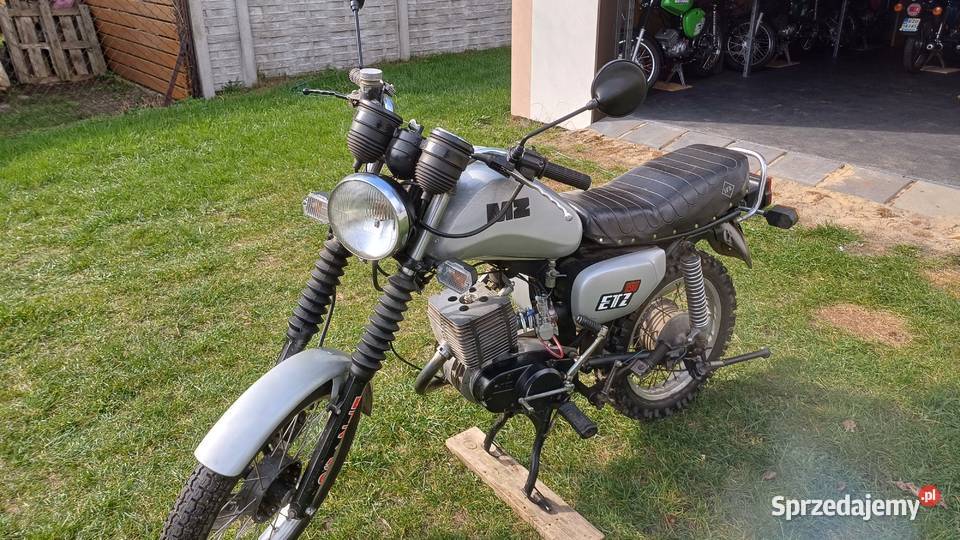 Zbiornik bak pokrywa prawa pokrywa lewa MZ ETZ Zduńska Wola sprzedam
