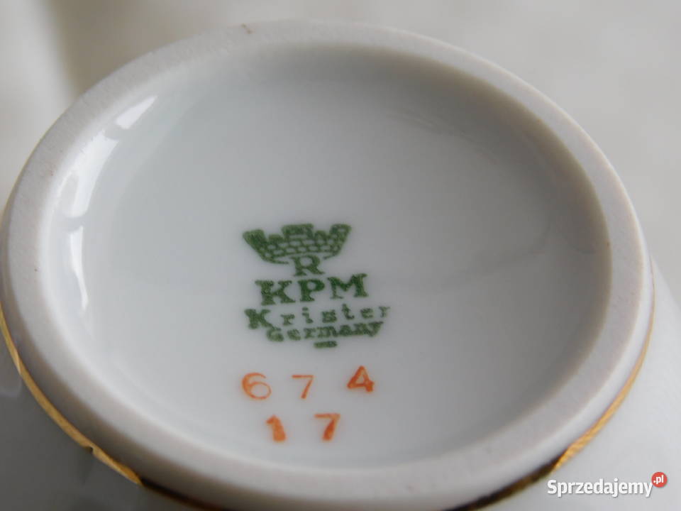 wazon z pokrywka bialy z roza KPM Krister 681 Szczecin sprzedam