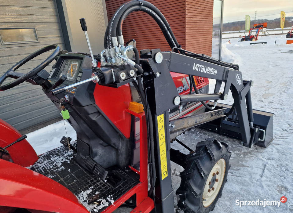 Mistshubishi MT21 ładowacz czołowy mini traktor Mitsubishi Lniska sprzedam