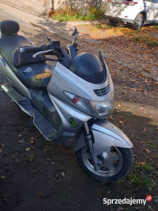 Suzuki Burgman am250 uszkodzony