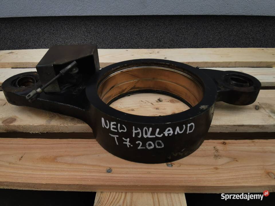 Wspornik mostu napędowego Holland T7200 Wilkowo