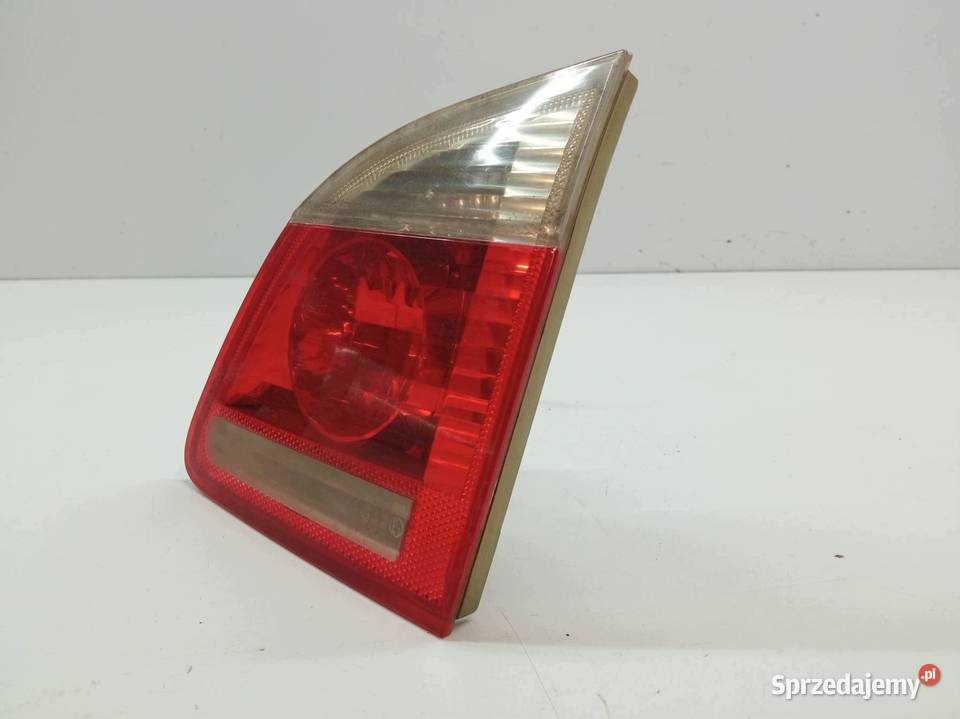 LAMPA TYŁ W KLAPĘ PRAWA KOMBI 7165830 Bmw Seria osobowe