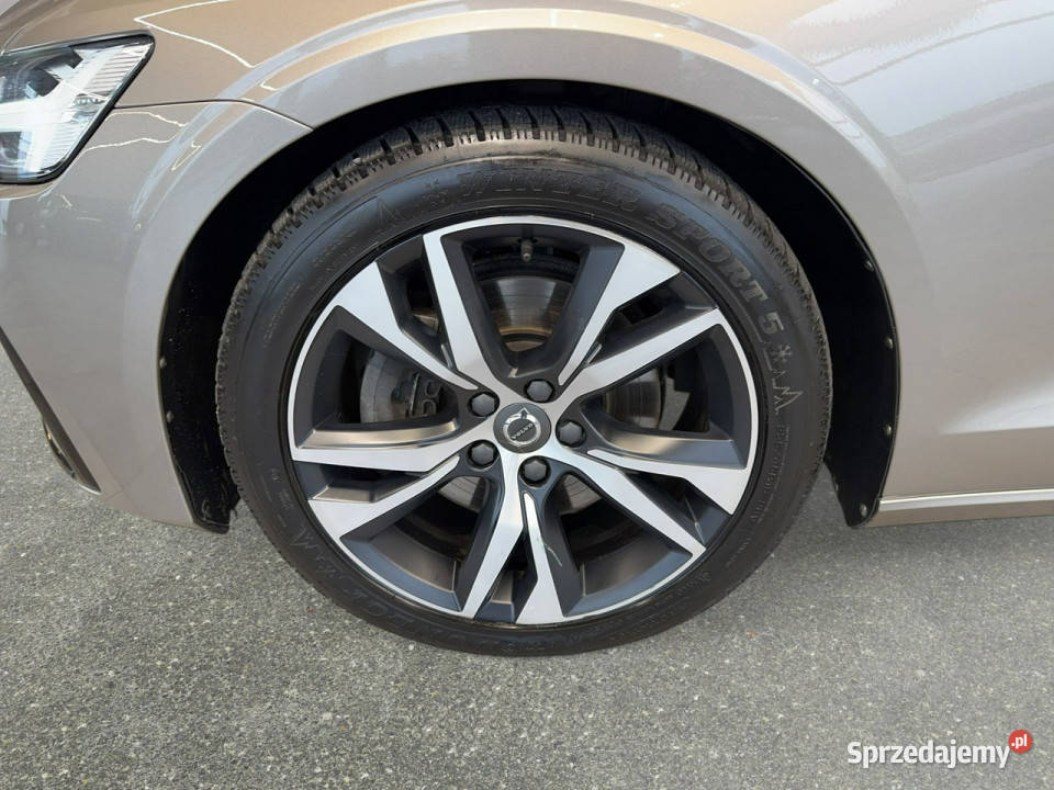 Volvo V60 VAT 23 RDesign 20 B3 B 163 automat relingi dachowe V60 Myślenice