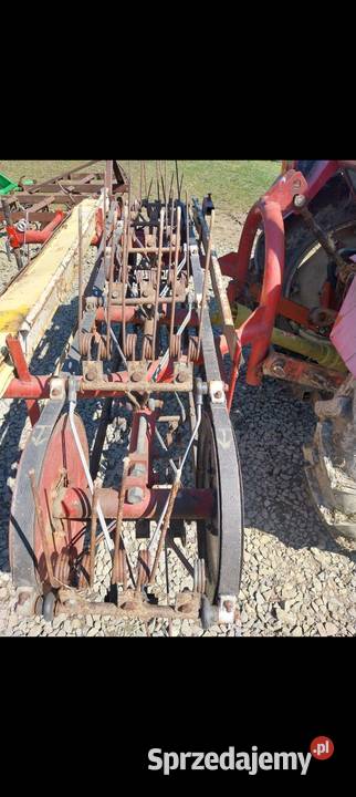 Grabarka przewracarka taśmowa akpil 3rzędowa Rolnictwo Nowy Sącz