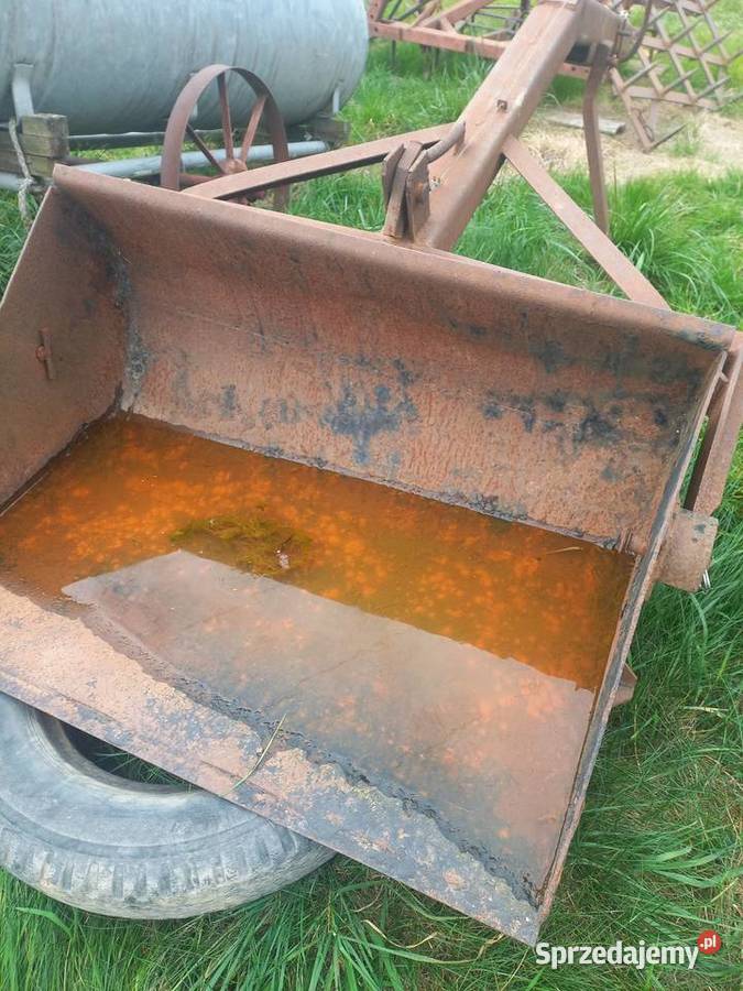 Tur na tył ciągnika sprzedam