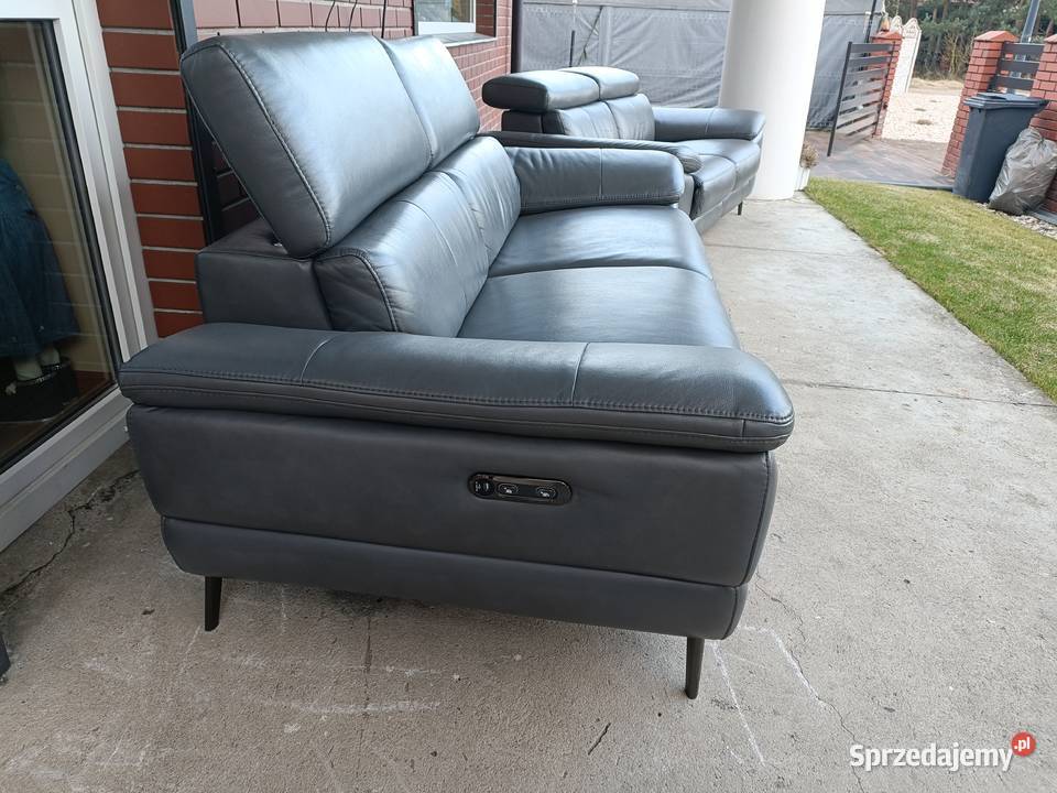 Sprzedam dwie sofy ze skóry Konin sprzedam