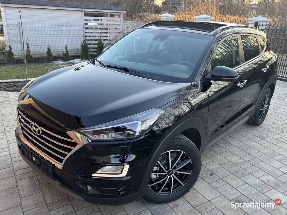 Hyundai Tucson 16T 177 automat najbogatsza czujnik parkowania Tucson
