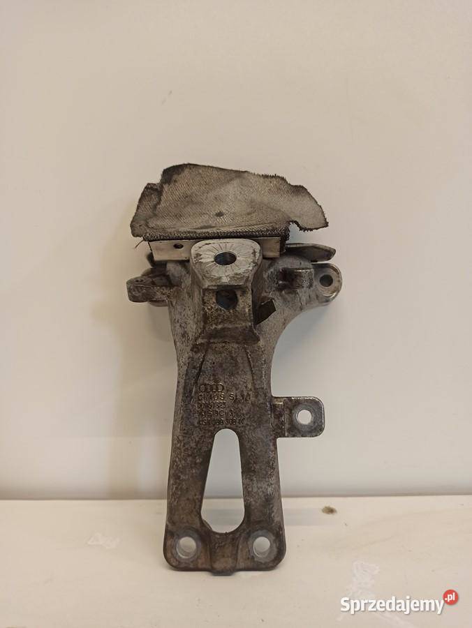 AUDI A4 B8 ŁAPA WSPORNIK SILNIKA 4G0199308K