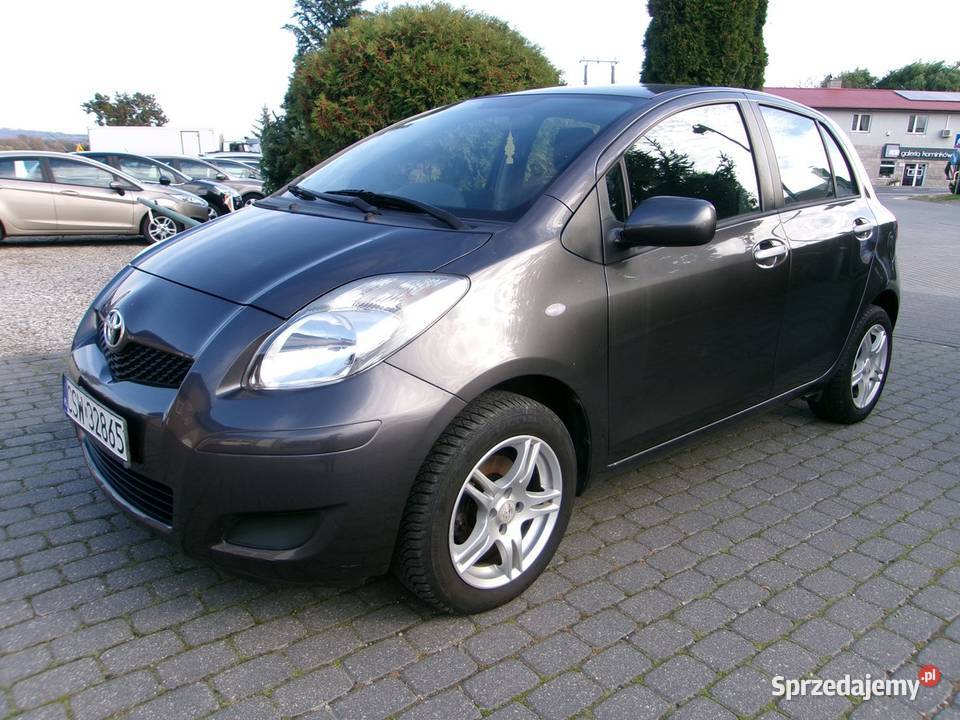 Toyota Yaris Sprowadzona Zarejestrowana stan immobilizer Dolna Grupa sprzedam