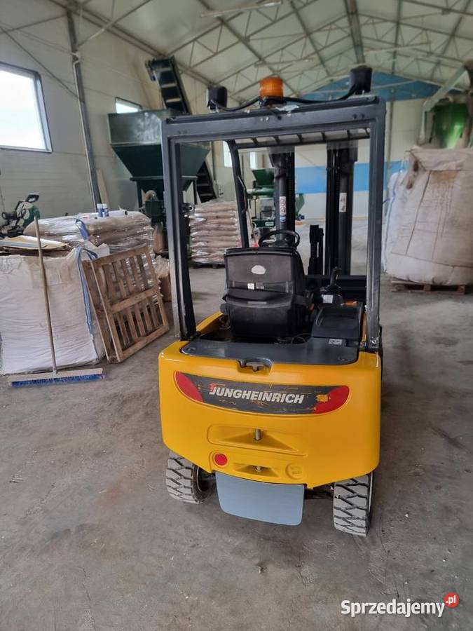 Wózek widłowy Jungheinrich EFG 320 wolny skok Wózki widłowe