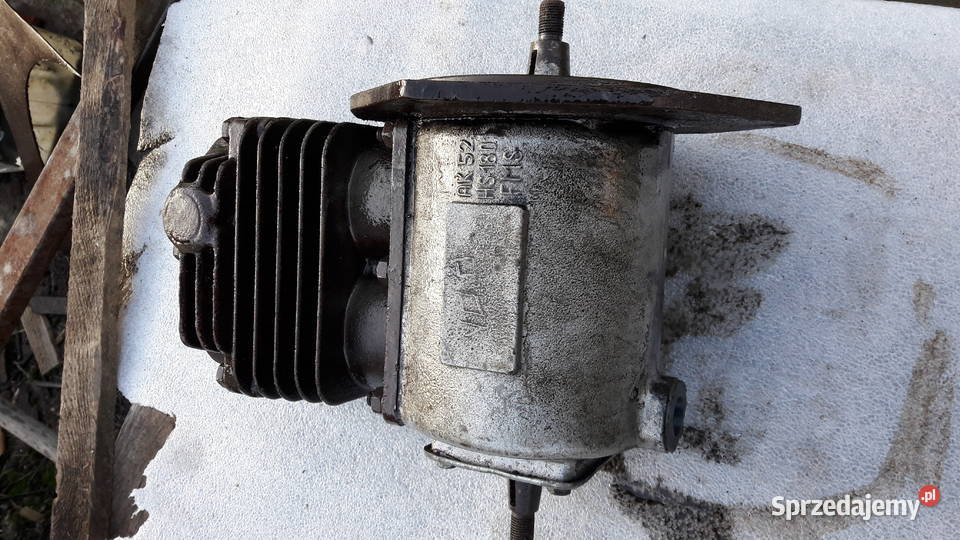 Sprężarka dwutłokowa Sarzyna