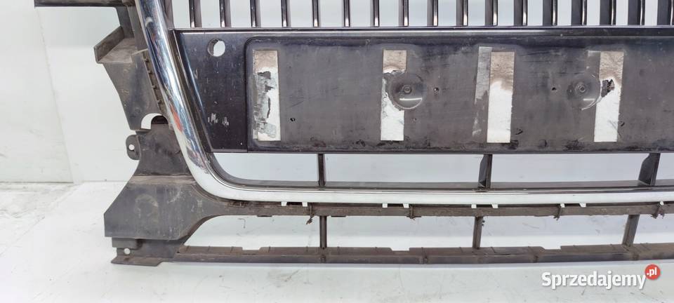 GRILL ATRAPA CHŁODNICY AUDI Q5 8R 8R0853651 osobowe Części samochodowe śląskie