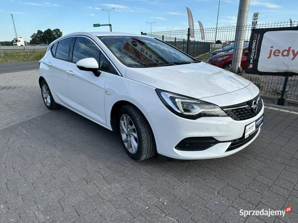 Opel Astra L 2021 Lipówki