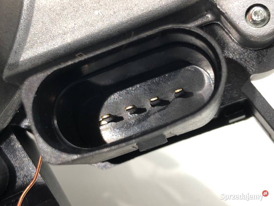 SILNIK WYCIERACZEK TYŁ SEAT ARONA 5G0955711C