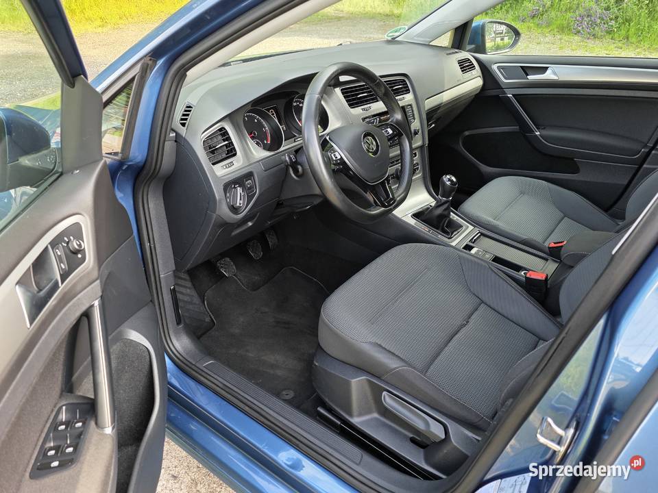 16 TDI 105 Klimatronic Hak Alufelgi Zadbany Jastrzębie-Zdrój