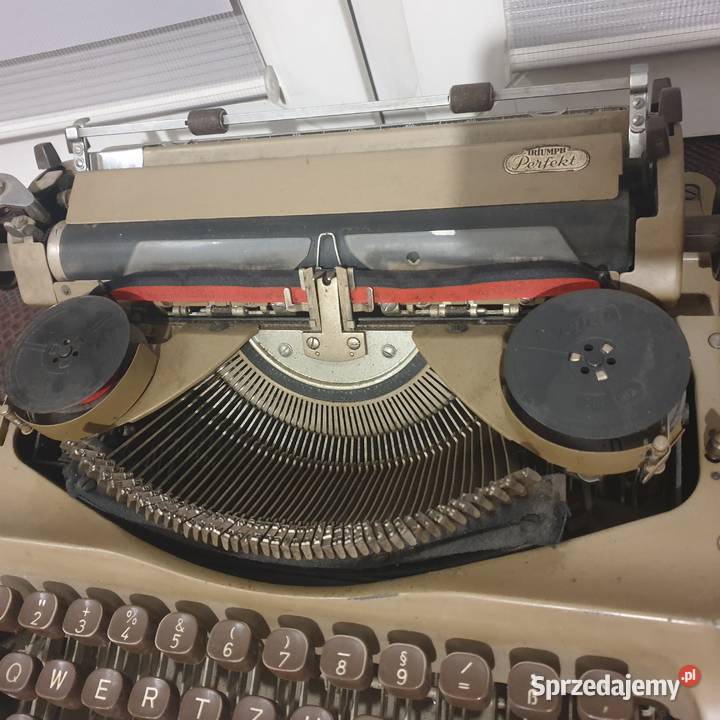 Maszyna do pisania Triumph 60 lata Antyki Ostrowiec Świętokrzyski sprzedam