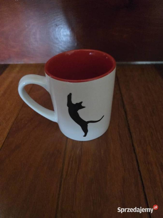 Zestaw 4 kubków stan NOWY pojemność 250350 ml Czaplinek