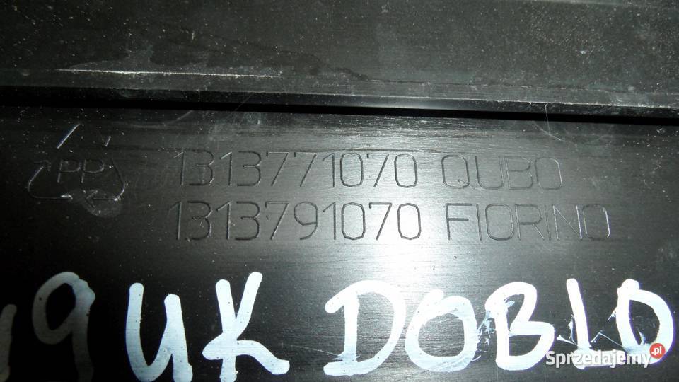 FIAT QUBO 13r listwa ozdobna drzwi prawa tył