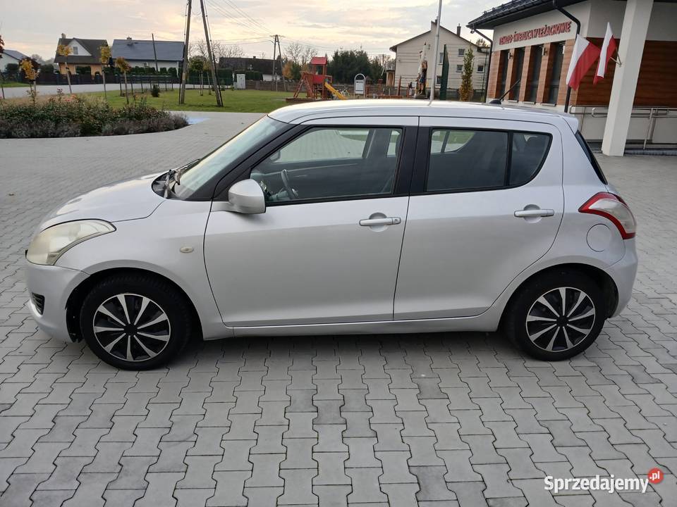 Suzuki Swift 2012 12Gaz 178 Manualna skrzynia Przeworsk