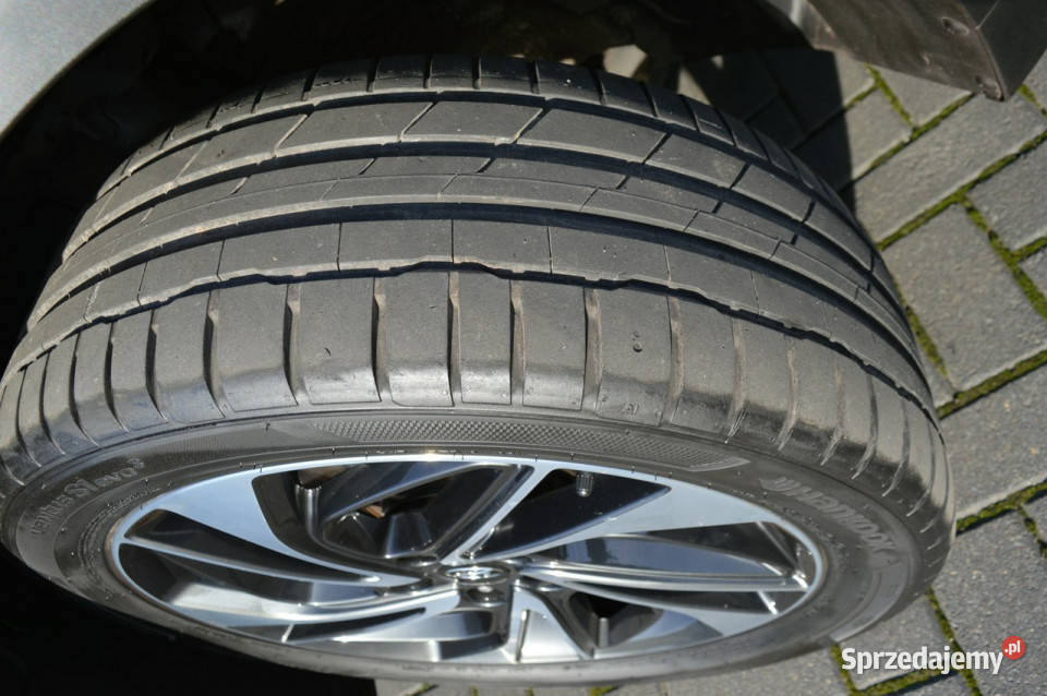 Hyundai Tucson 16 TGDI Automat 100 bezwypadkowy lakier metallic Tucson Hrubieszów