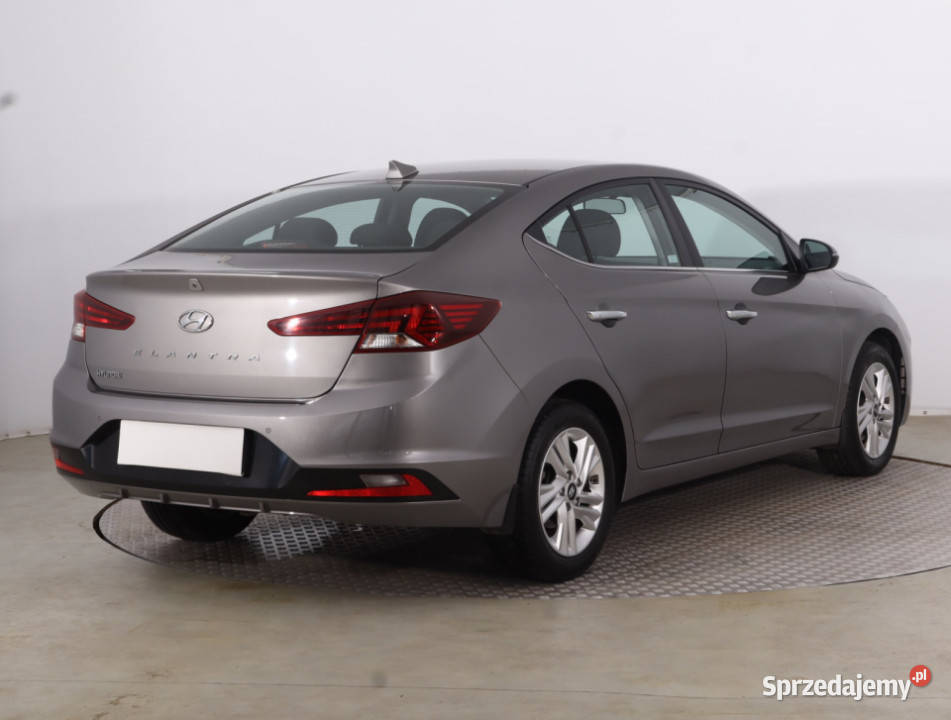 Hyundai Elantra 16 CVVT sprzedam