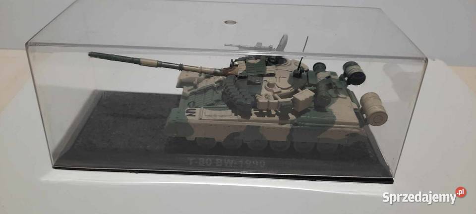 model T80 BW1990 skala 1x72 K13 8 Warszawa