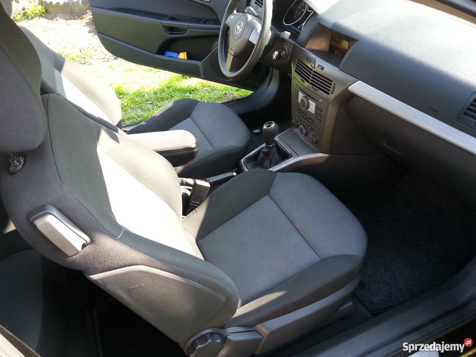 OPEL ASTRA H III 16 benzyna GTC Łęczna sprzedam