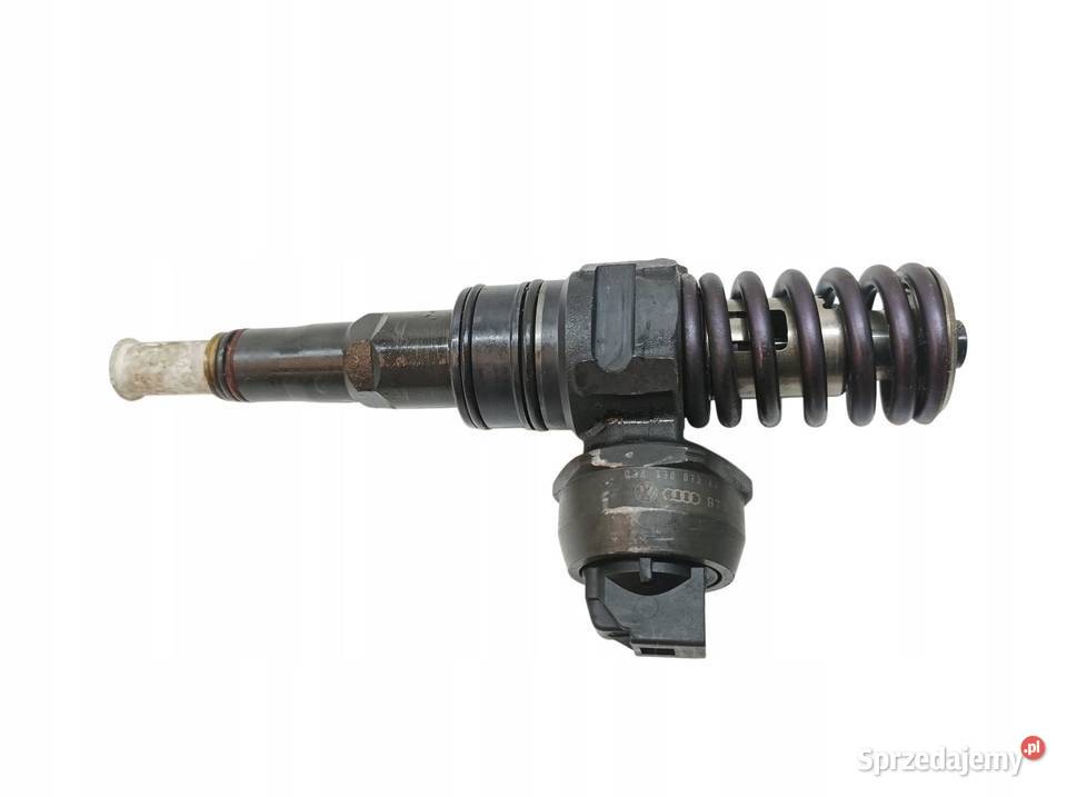 POMPOWTRYSKIWACZ 038130073AJ 19 TDI VW Rok produkcji 2003