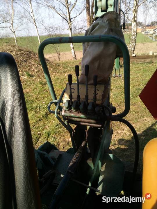 Ładowacz zawieszany chwytakowy T274 Troll 350 nieuszkodzony