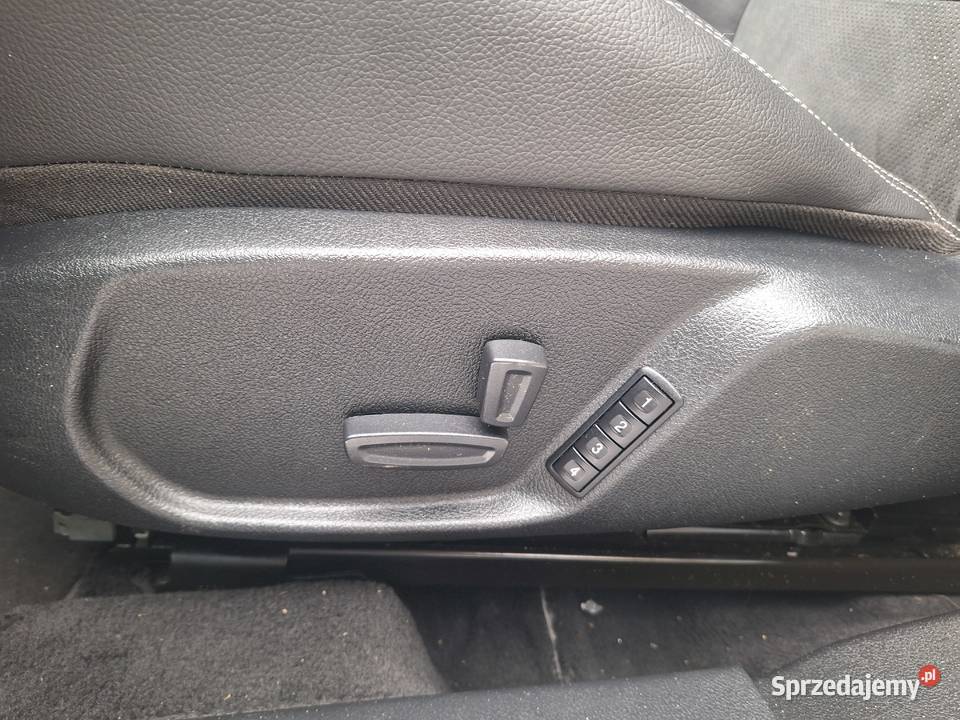 SPROWADZONSERWISOWANYNAVIGACJACONVERSSKÓRA Zamość