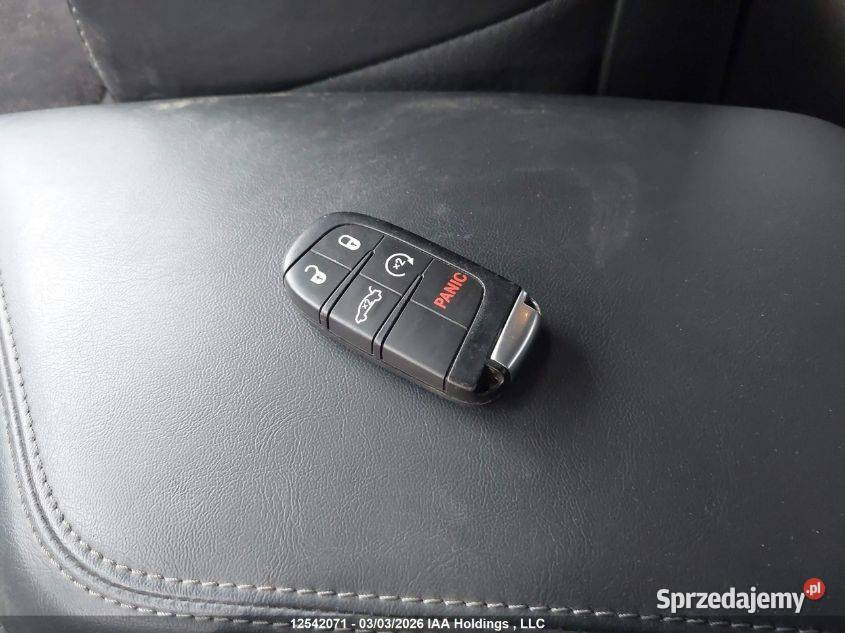 Dodge challenger 36 AWD 2023r benzyna Białystok