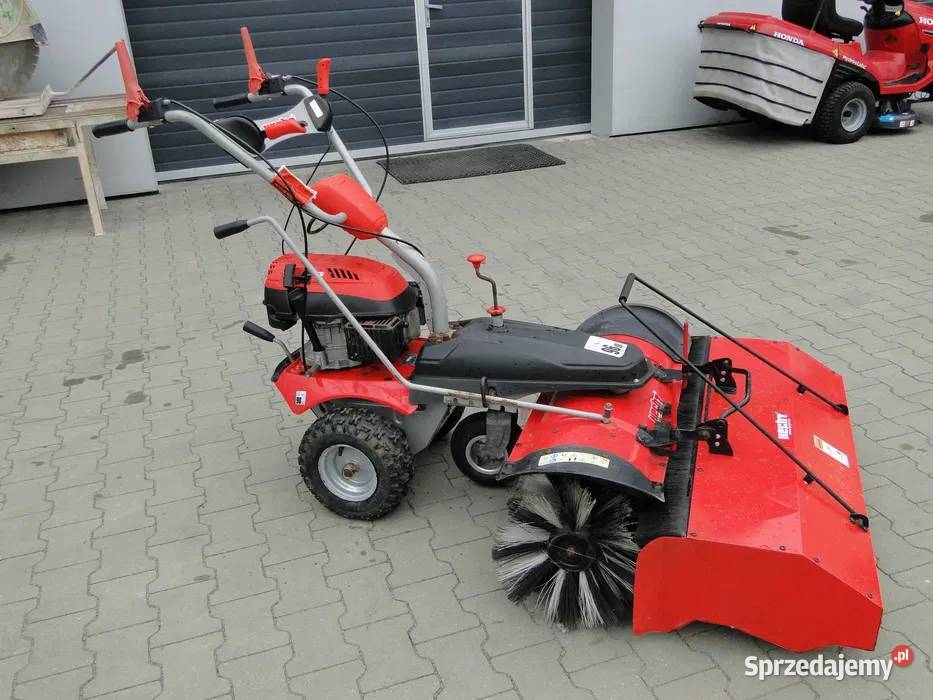 Szczotka Zamiatarka spalinowa HECHT HAKO 8101 małopolskie Łętownia