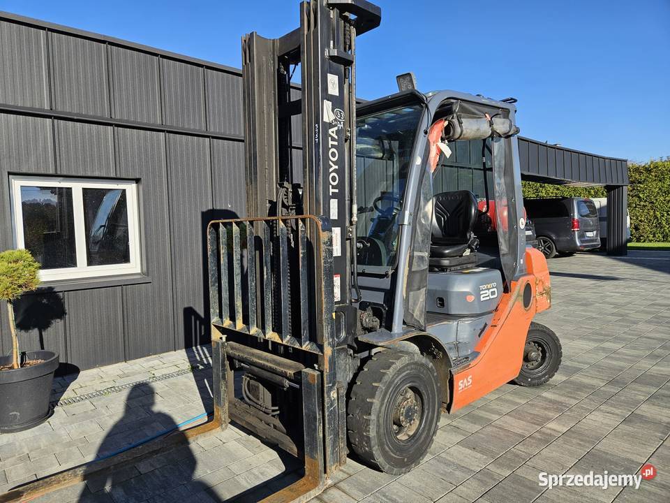 Toyota TONERO20 028FGF20 2T GAZ Wózek widłowy 2T