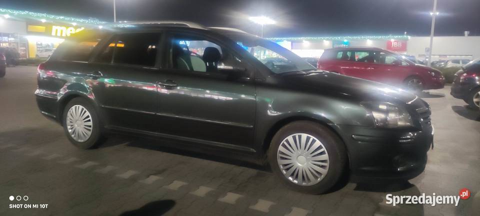 Avensis 2006r 289000km