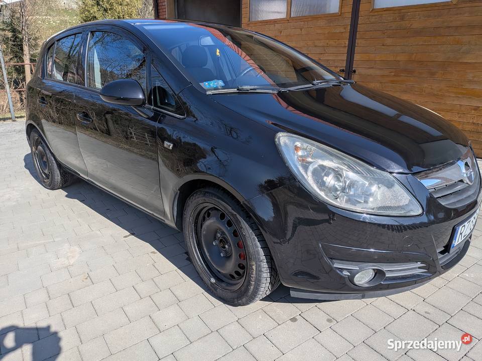 Opel Corsa D 14 LPG manualna Motoryzacja Rzeszów