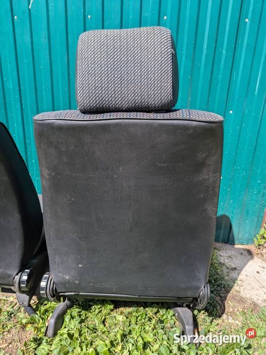 Fotele siedzenia przednie VW Passat B3 ładne osobowe Krzeszowice