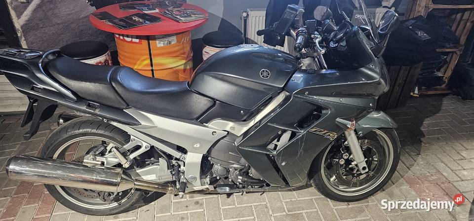 YAMAHA FJR 1300 zarejestrowany w Polsce Świdnica