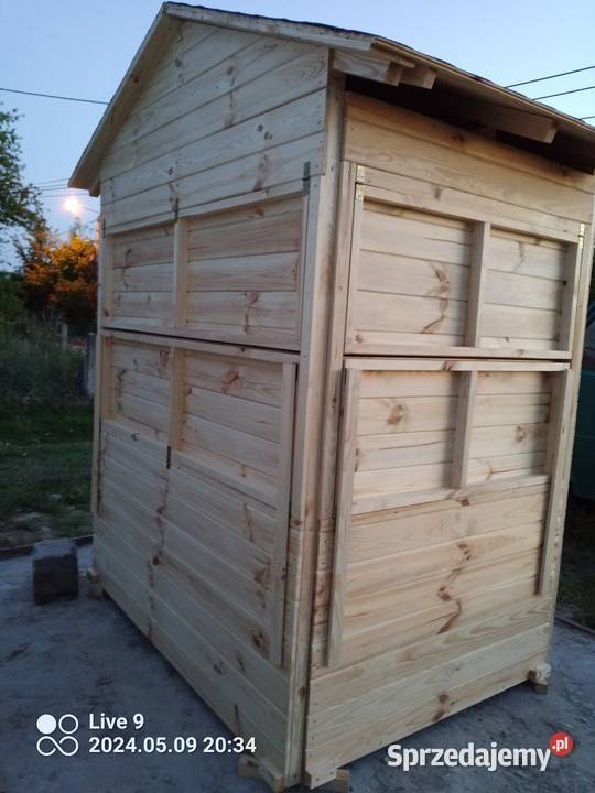 Budka handlowa drewniana